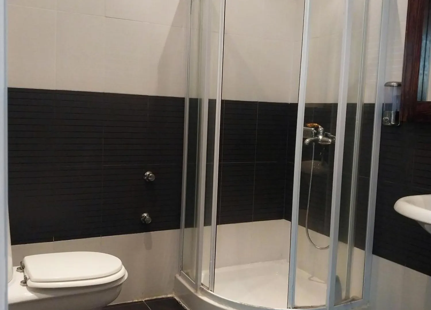 Hotel Different Divjake